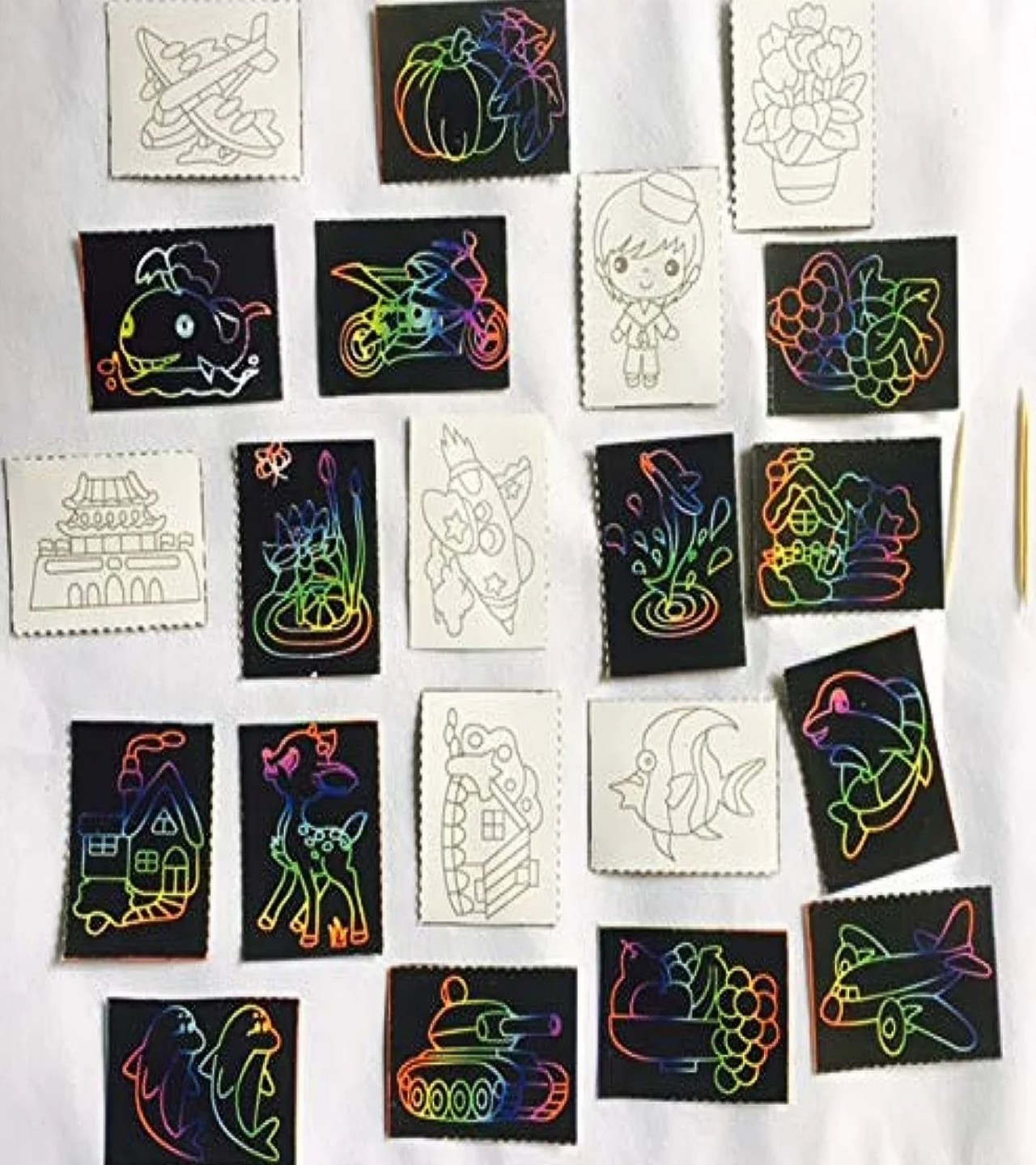 HOT DEALS NO1.pcak of 5 Cards for colouring practice with tooth pick nontoxic- Multi coloronly49