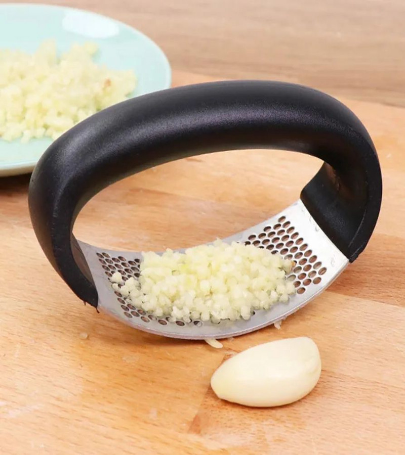HOT DEALS NO1.Stainless Steel Curved Garlic Press Manual Garlic Masher Garlic Peeler  only 249