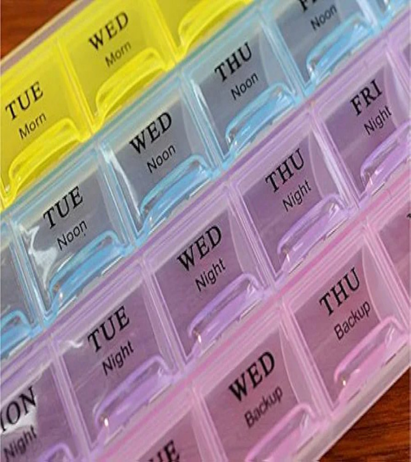 Pill Case/Medicine Case (1 Week) 4 Times a Day Habit Medicine Box (morning, afternoon, evening, spare), Portable (1pieces)